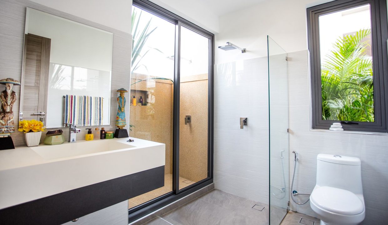 The Palms Lakeside (7)