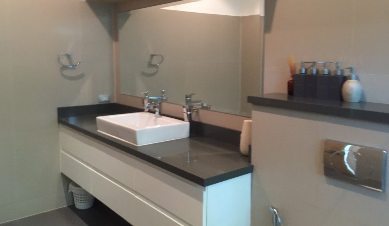 Vineyard 3 - Plot 19 (17)