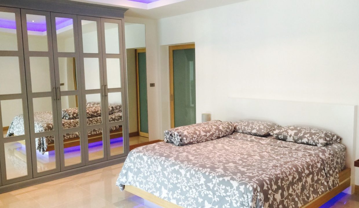 Vineyard 3 - Plot 19 (32)