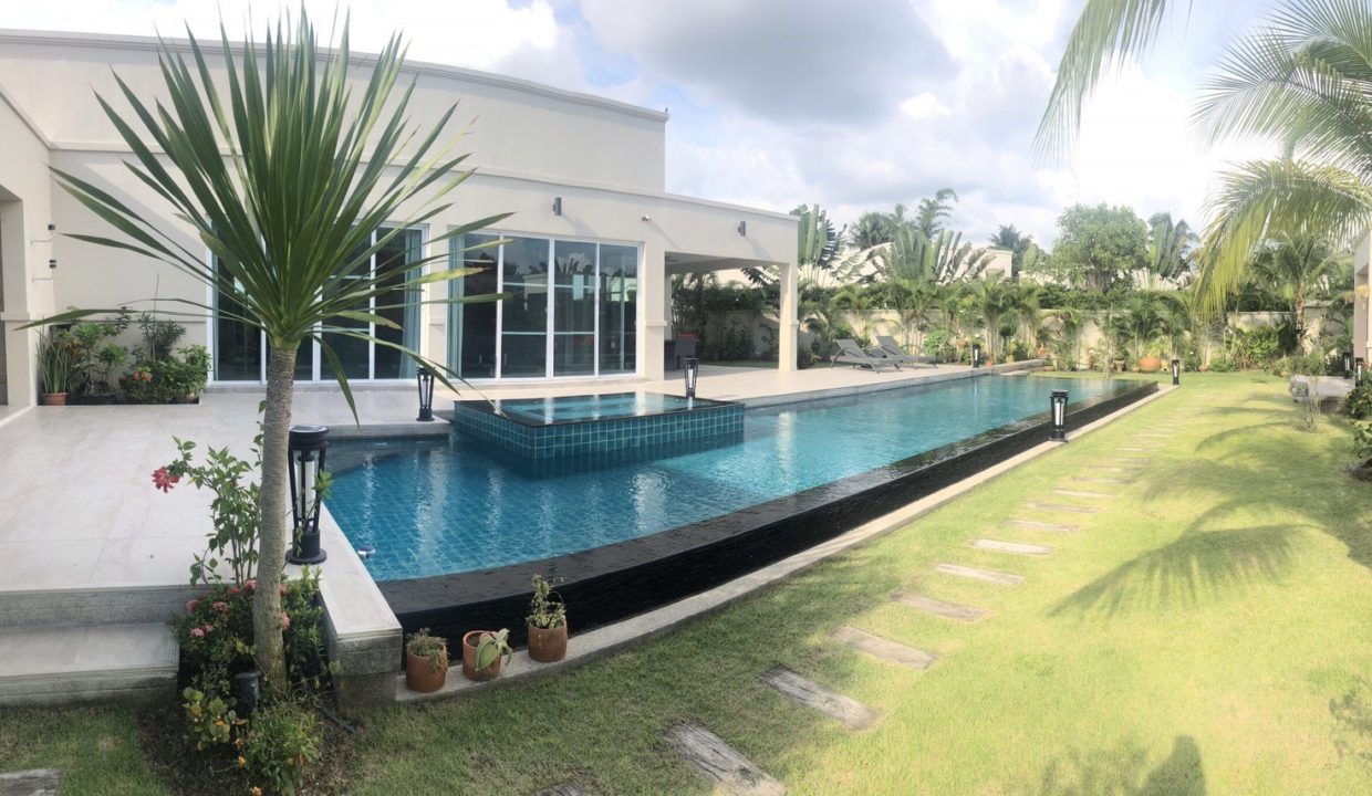 Vineyard 3 - Plot 8 (2)