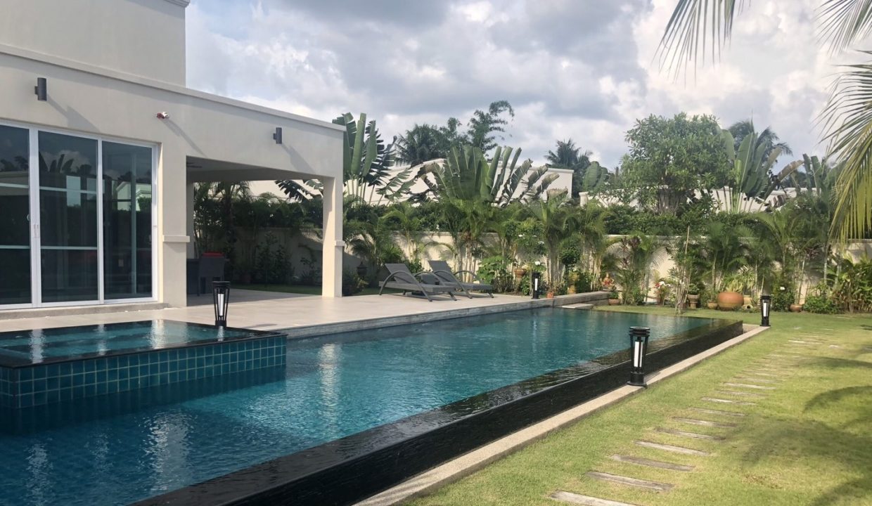 Vineyard 3 - Plot 8 (3)