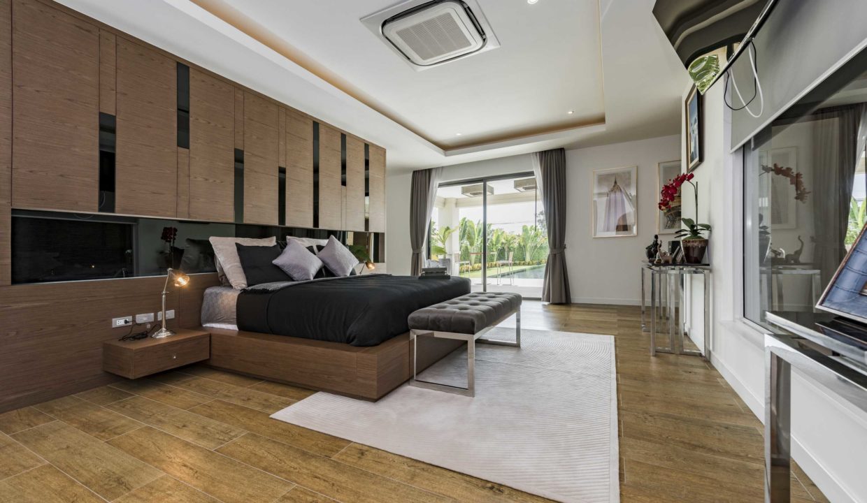 Vineyards 3 - Plot 4 (38)