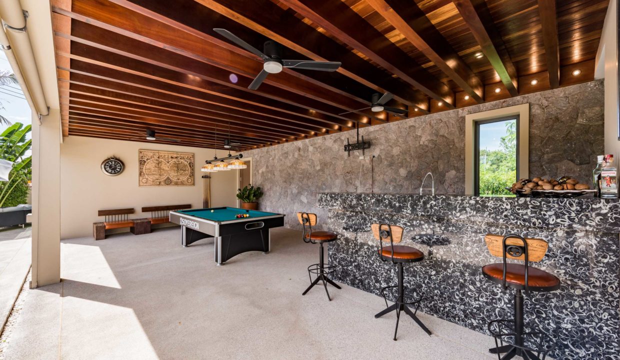 Vineyards 3 - Plot 4 (63)