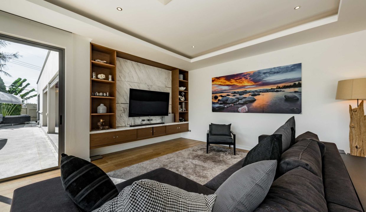 Vineyards 3 - Plot 4 (75)