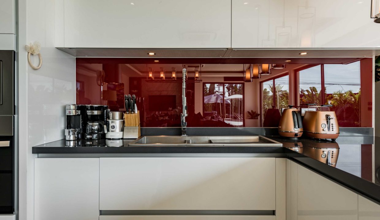 Vineyards 3 - Plot 4 (84)